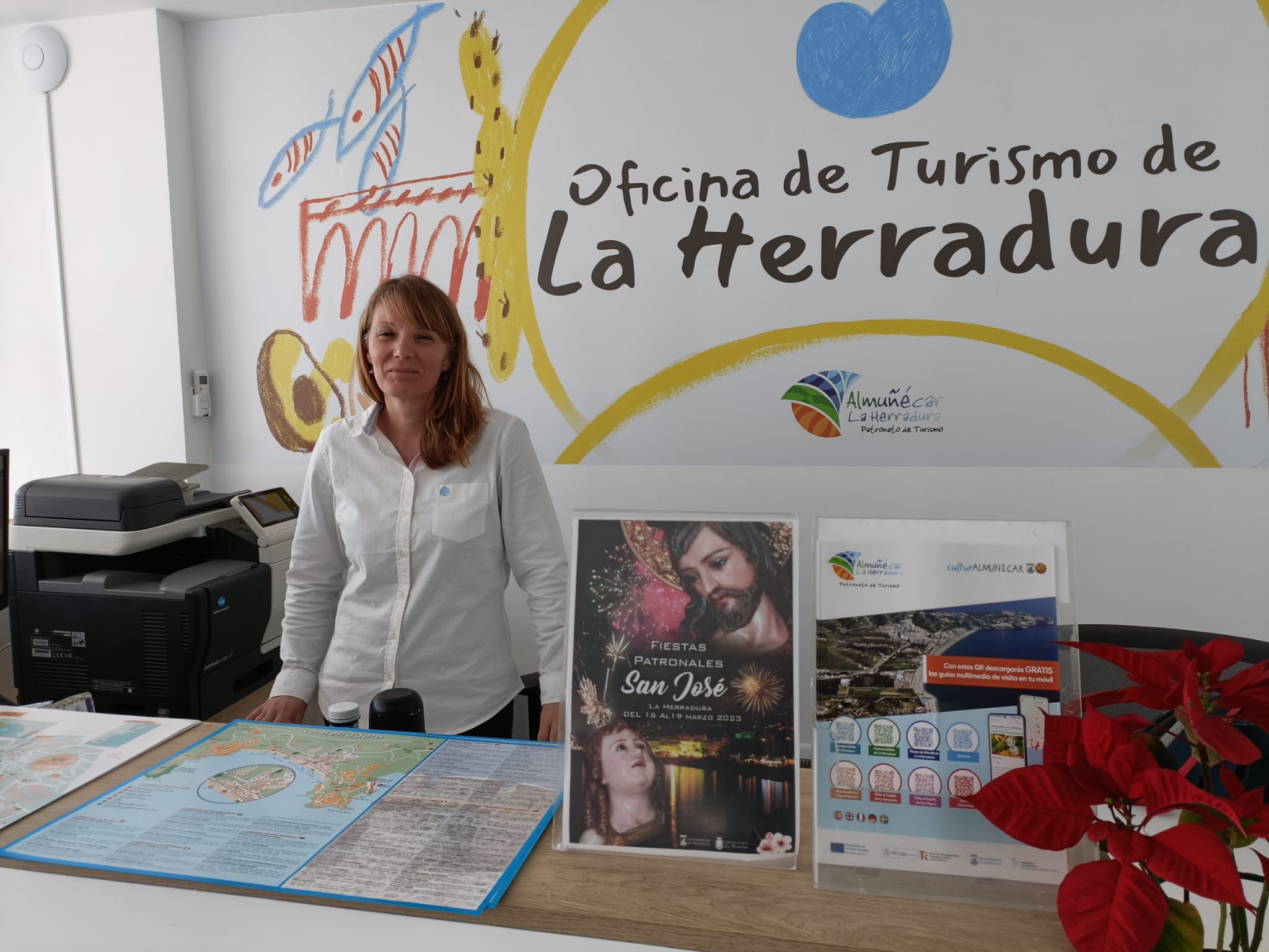 Llegan los nuevos horarios de otoño a las oficinas de turismo de Almuñécar y La Herradura desde esta semana 